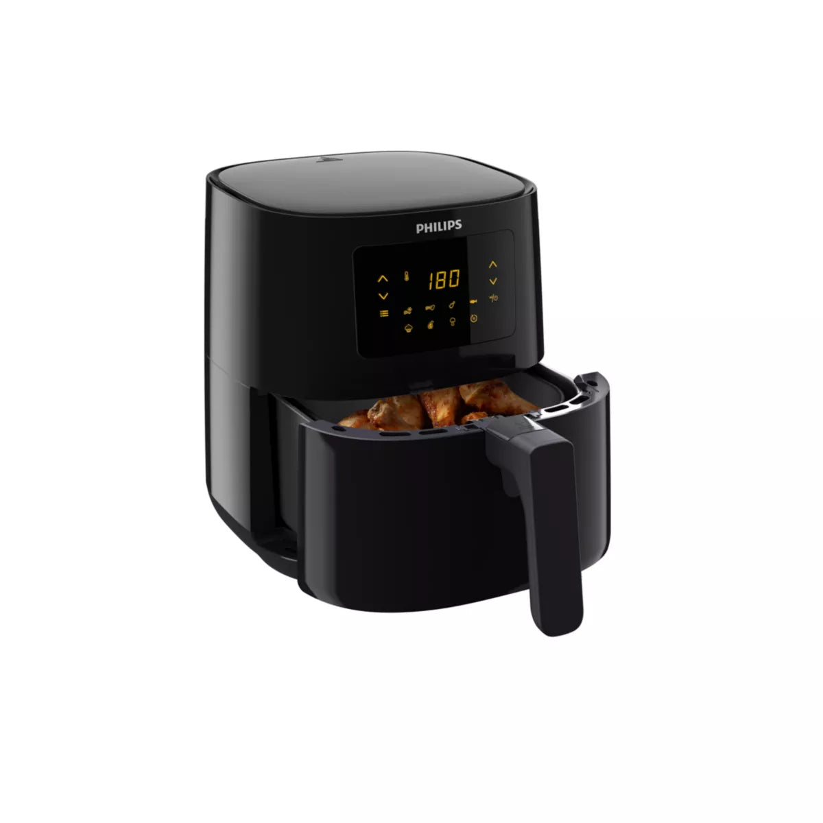 Bovenaanzicht van een open Ninja Airfryer MAX PRO met een hele geroosterde kip en aardappeltjes in de mand. Een persoon haalt de lade eruit, wat illustreert dat de 6,2 liter mand ruimte biedt aan een royale portie (bijvoorbeeld een hele kip).